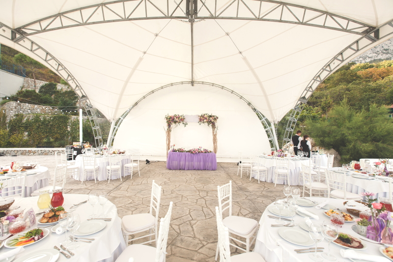 Want a food truck to cater your wedding?