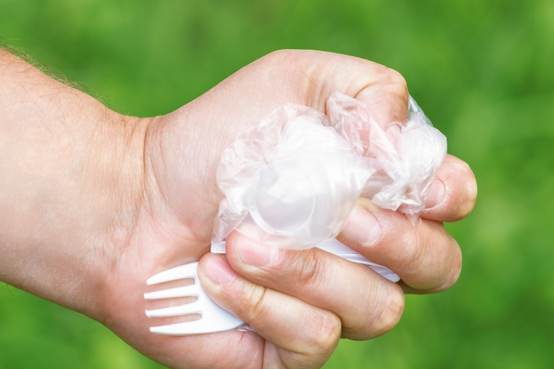 How to Reduce Single-Use Plastics at Your Food Truck