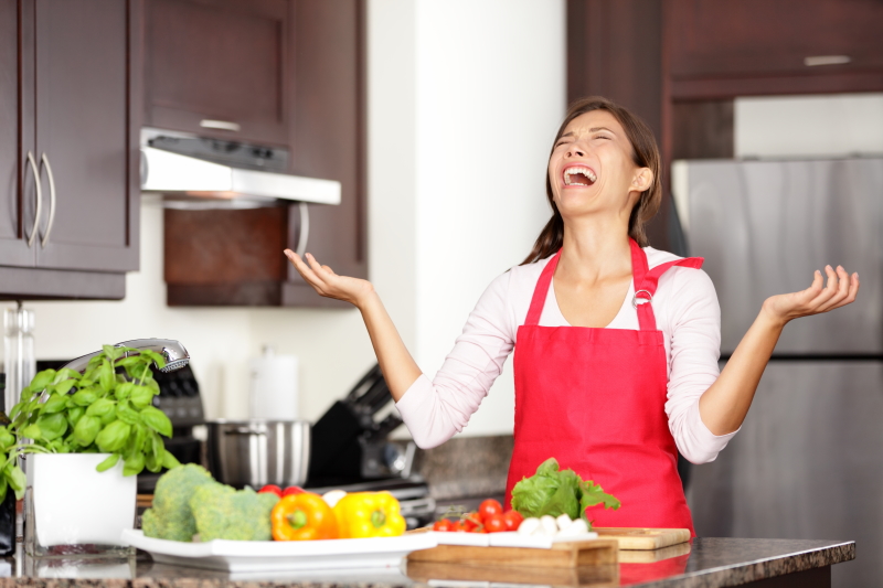 when to hire a caterer instead of diying it