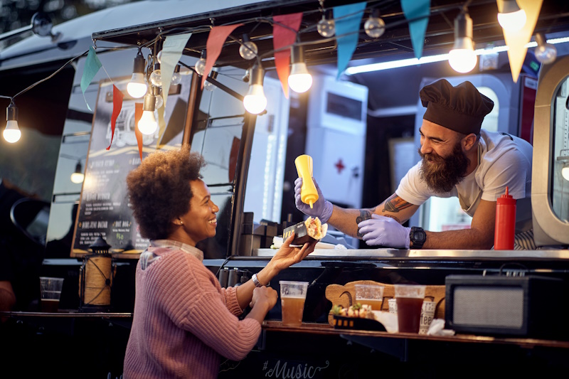 The Art of Creating Unique and Memorable Food Truck Experiences: Let's Serve Up Some Unforgettable Fun!